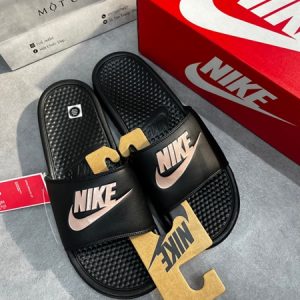 DÉP NIKE BENASSI BLACK ROSE GOLD