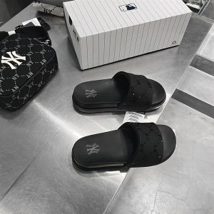 DÉP MLB KOREA CHUNKY MOUND DIA MONOGRAM ĐEN