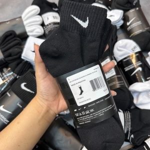 Vớ Nike Cổ Lửng Đen