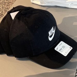 Nón Nike Heritage86 Adujustable Black...