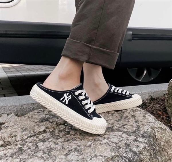 GIÀY MLB MULE BASIC ĐEN (K TAG)