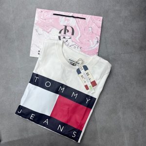 Áo Thun Tommy Jeans Flag...