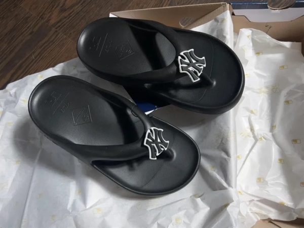 DÉP KẸP MLB KOREA BOUNCER FLIP FLOP ĐEN