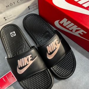 DÉP NIKE BENASSI BLACK ROSE GOLD