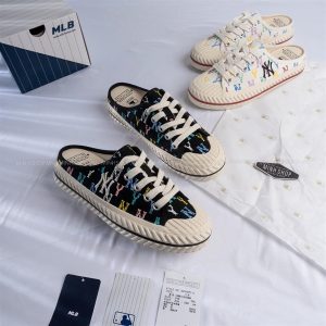 GIÀY MULE MLB MONOGRAM (KHÔNG TAG)