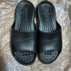 Dép Nike Victori Shower Slide...